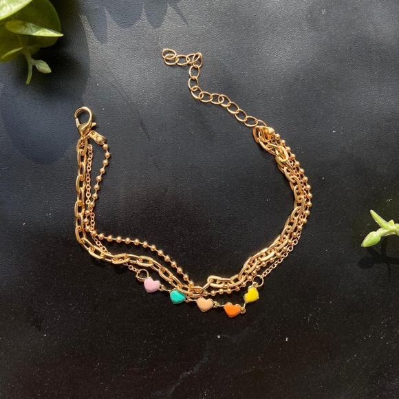 Little Hearts Gold Luxury Bracelet - Picture 8 of 8